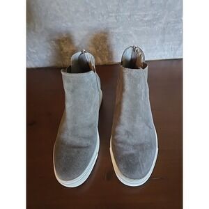 INC International Concepts Women's Tayla Suede Low Top Slip On, Grey, Size 7.5 M